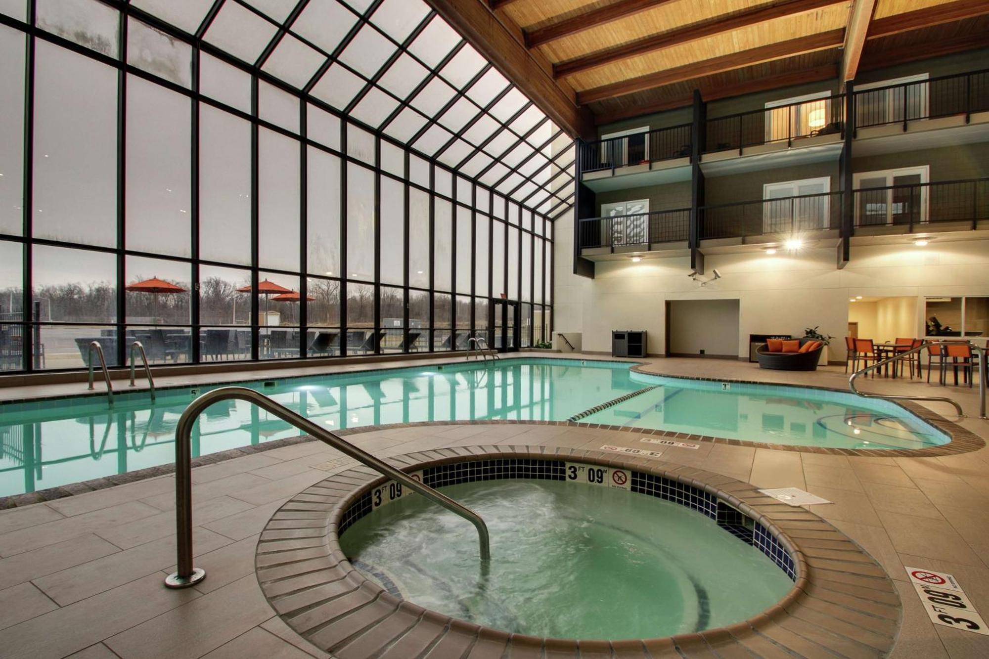 Doubletree By Hilton Mt. Vernon Mount Vernon Exteriér fotografie